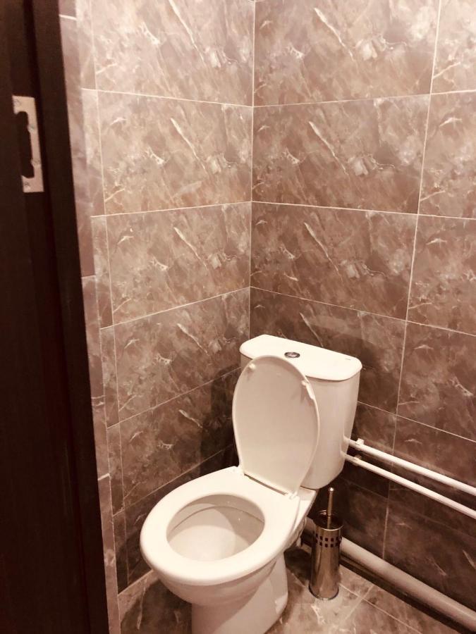 Studio Apartment Near Republic Square Erivan Exterior foto